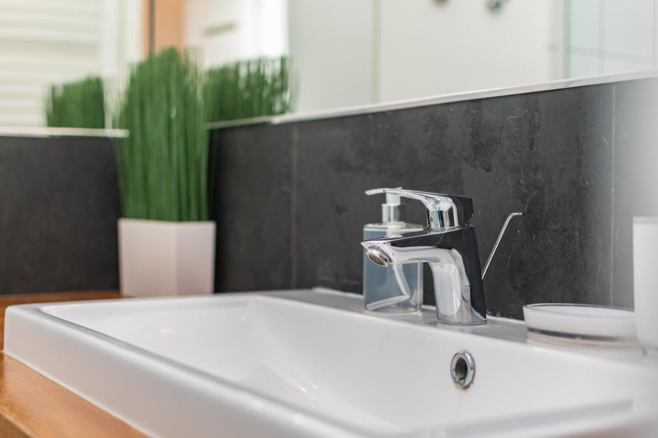 Corazziego 4 By Homeprime Apartament Warszawa